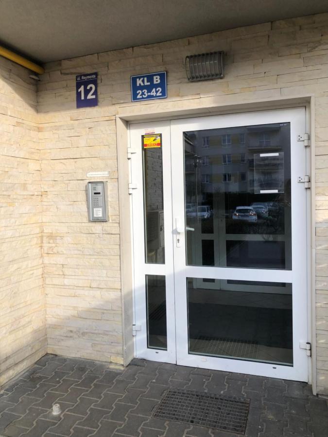 Sdh 2 Radzymin Comfortable Apartment Near Warsaw Kültér fotó